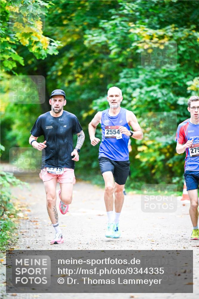 12.10.2025 - Bramfelder Halbmarathon 2025 Dr. Thomas Lammeyer http://msf.ph/oto/9344335 12.10.2025 10:08:27 Laufen 2554, 91, 15, 275 meine-sportfotos.de