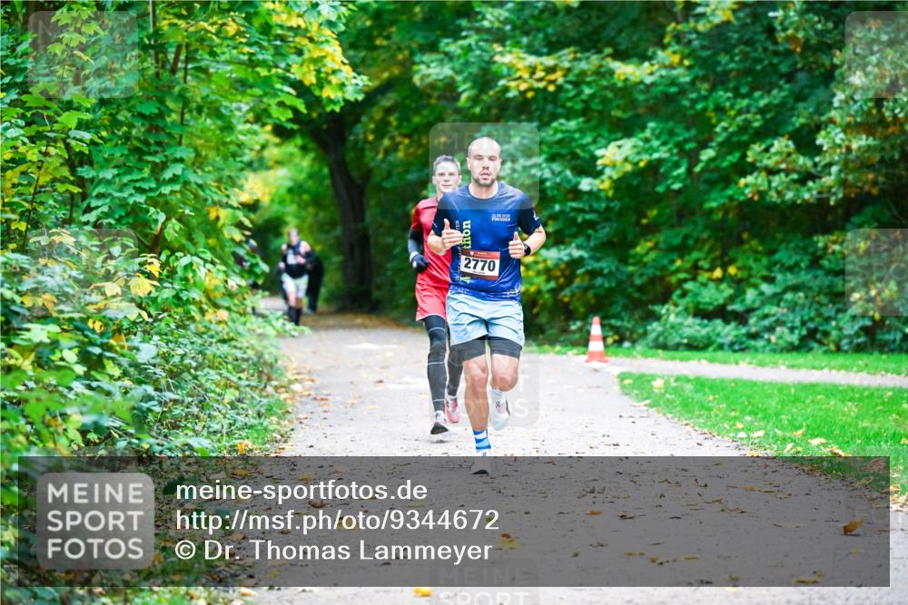 12.10.2025 - Bramfelder Halbmarathon 2025 Dr. Thomas Lammeyer http://msf.ph/oto/9344672 12.10.2025 10:11:35 Laufen 2770, 21, 09, 2025 meine-sportfotos.de