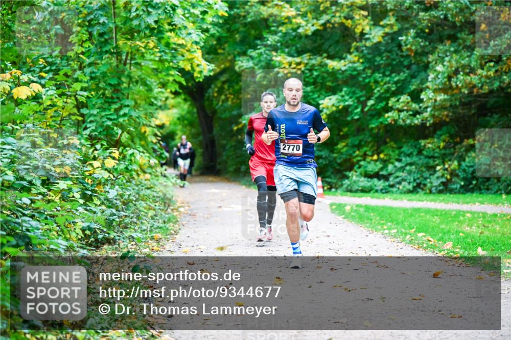 12.10.2025 - Bramfelder Halbmarathon 2025 Dr. Thomas Lammeyer http://msf.ph/oto/9344677 12.10.2025 10:11:36 Laufen 2770, 21, 09, 2025 meine-sportfotos.de
