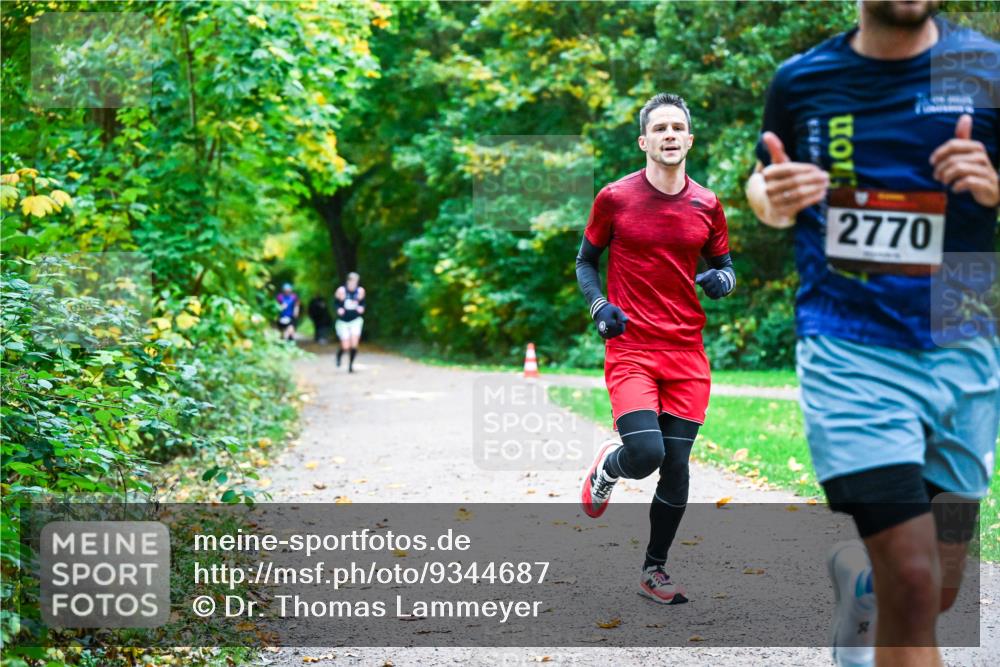 12.10.2025 - Bramfelder Halbmarathon 2025 Dr. Thomas Lammeyer http://msf.ph/oto/9344687 12.10.2025 10:11:38 Laufen 9, 2770 meine-sportfotos.de