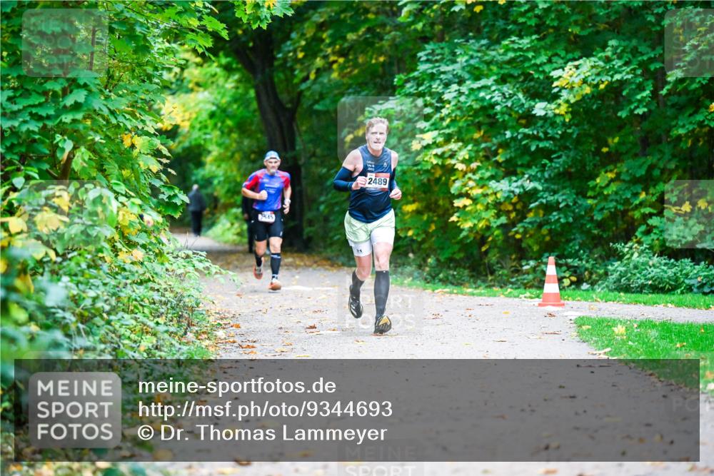 12.10.2025 - Bramfelder Halbmarathon 2025 Dr. Thomas Lammeyer http://msf.ph/oto/9344693 12.10.2025 10:11:41 Laufen 545, 2489 meine-sportfotos.de