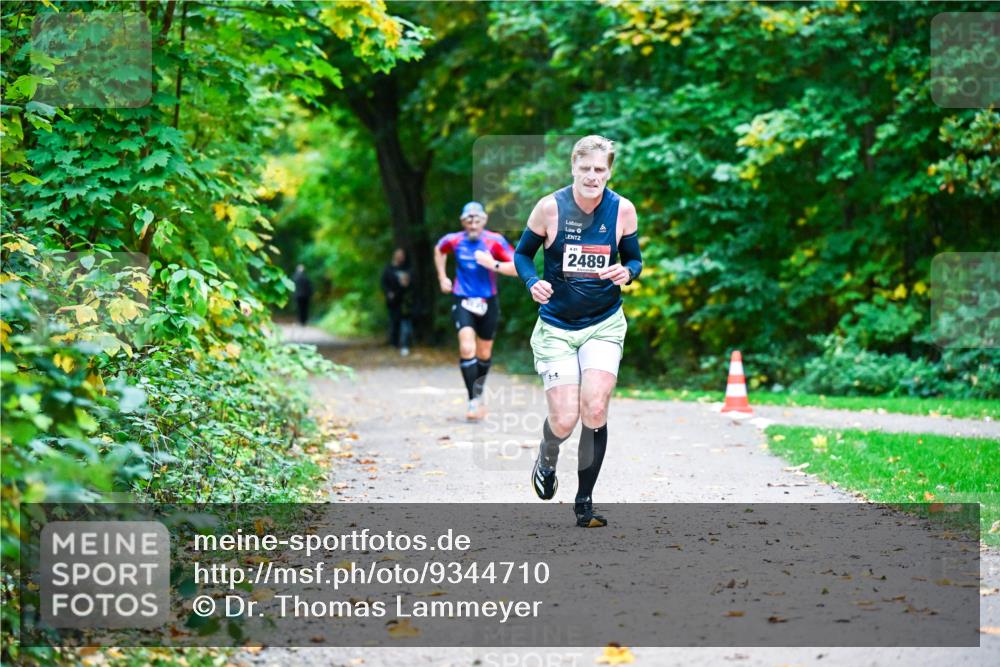 12.10.2025 - Bramfelder Halbmarathon 2025 Dr. Thomas Lammeyer http://msf.ph/oto/9344710 12.10.2025 10:11:43 Laufen 81, 2489 meine-sportfotos.de
