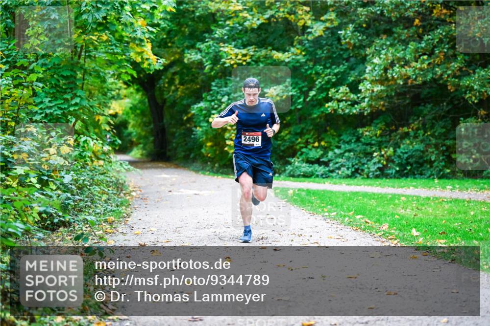 12.10.2025 - Bramfelder Halbmarathon 2025 Dr. Thomas Lammeyer http://msf.ph/oto/9344789 12.10.2025 10:12:27 Laufen 2496 meine-sportfotos.de