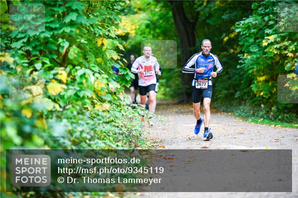 12.10.2025 - Bramfelder Halbmarathon 2025 Dr. Thomas Lammeyer http://msf.ph/oto/9345119 12.10.2025 10:14:21 Laufen 2755, 2672 meine-sportfotos.de