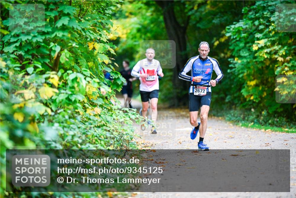 12.10.2025 - Bramfelder Halbmarathon 2025 Dr. Thomas Lammeyer http://msf.ph/oto/9345125 12.10.2025 10:14:22 Laufen 2755, 2672 meine-sportfotos.de