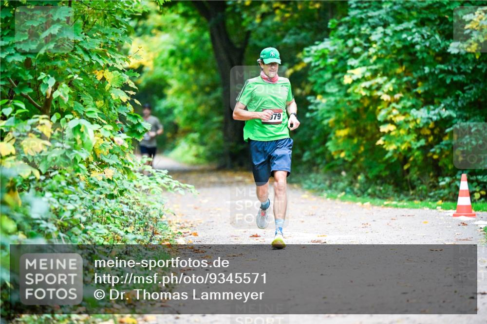 12.10.2025 - Bramfelder Halbmarathon 2025 Dr. Thomas Lammeyer http://msf.ph/oto/9345571 12.10.2025 10:16:33 Laufen 79 meine-sportfotos.de