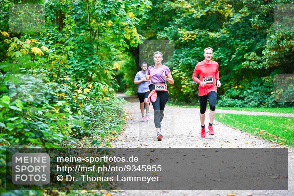 12.10.2025 - Bramfelder Halbmarathon 2025 Dr. Thomas Lammeyer http://msf.ph/oto/9345955 12.10.2025 10:18:02 Laufen 2605, 2459 meine-sportfotos.de