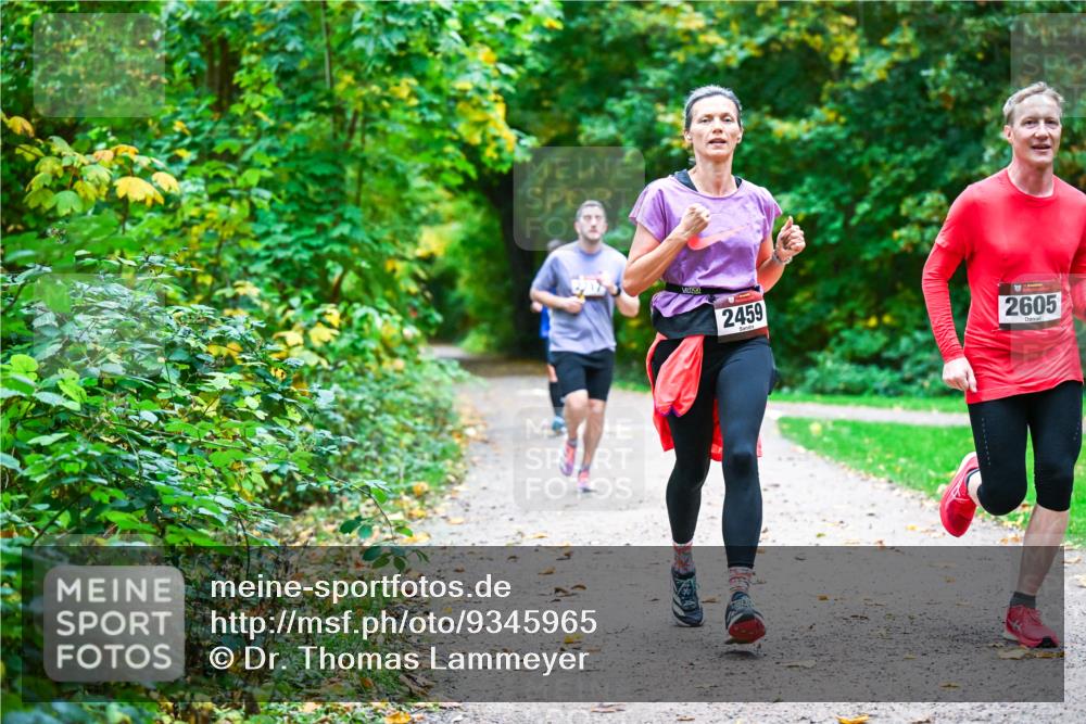 12.10.2025 - Bramfelder Halbmarathon 2025 Dr. Thomas Lammeyer http://msf.ph/oto/9345965 12.10.2025 10:18:04 Laufen 2459, 2605 meine-sportfotos.de