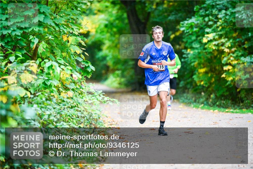 12.10.2025 - Bramfelder Halbmarathon 2025 Dr. Thomas Lammeyer http://msf.ph/oto/9346125 12.10.2025 10:18:55 Laufen 515 meine-sportfotos.de