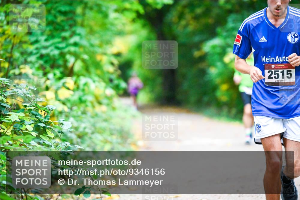 12.10.2025 - Bramfelder Halbmarathon 2025 Dr. Thomas Lammeyer http://msf.ph/oto/9346156 12.10.2025 10:19:00 Laufen 04, 134, 2515 meine-sportfotos.de