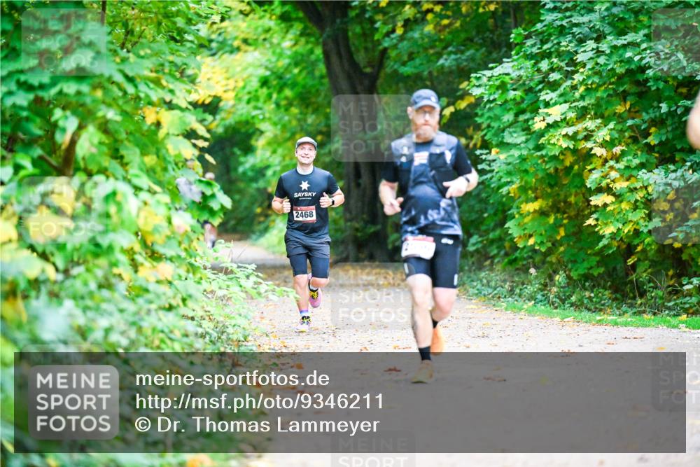 12.10.2025 - Bramfelder Halbmarathon 2025 Dr. Thomas Lammeyer http://msf.ph/oto/9346211 12.10.2025 10:19:16 Laufen  meine-sportfotos.de