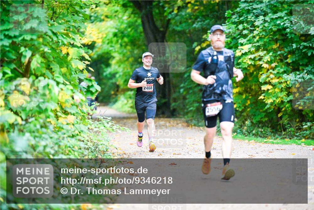 12.10.2025 - Bramfelder Halbmarathon 2025 Dr. Thomas Lammeyer http://msf.ph/oto/9346218 12.10.2025 10:19:17 Laufen 2468, 2556 meine-sportfotos.de