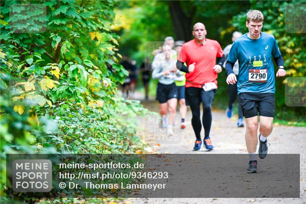 12.10.2025 - Bramfelder Halbmarathon 2025 Dr. Thomas Lammeyer http://msf.ph/oto/9346293 12.10.2025 10:19:37 Laufen 2025, 39, 75, 2790 meine-sportfotos.de