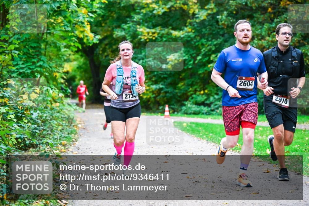 12.10.2025 - Bramfelder Halbmarathon 2025 Dr. Thomas Lammeyer http://msf.ph/oto/9346411 12.10.2025 10:19:59 Laufen 60, 273, 2604, 17, 2910 meine-sportfotos.de