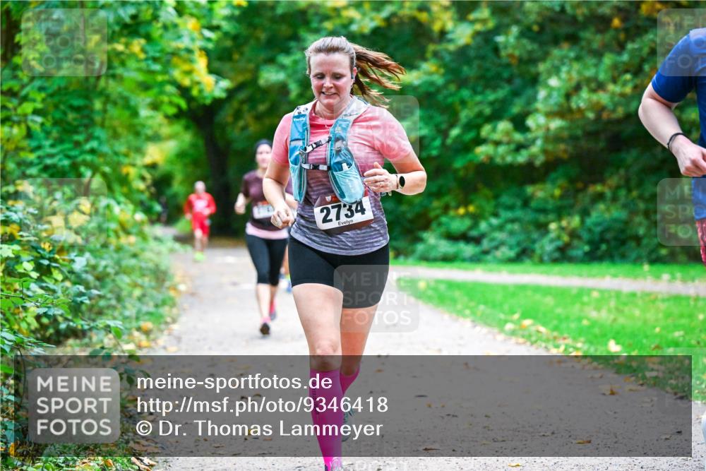 12.10.2025 - Bramfelder Halbmarathon 2025 Dr. Thomas Lammeyer http://msf.ph/oto/9346418 12.10.2025 10:20:00 Laufen 2734 meine-sportfotos.de