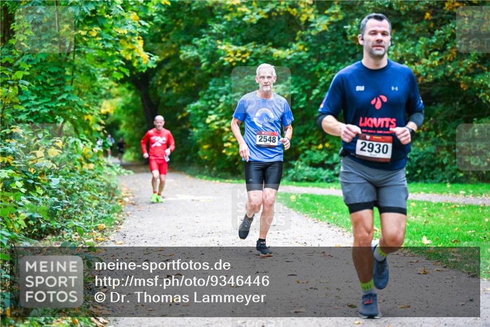 12.10.2025 - Bramfelder Halbmarathon 2025 Dr. Thomas Lammeyer http://msf.ph/oto/9346446 12.10.2025 10:20:04 Laufen 2548, 2930 meine-sportfotos.de