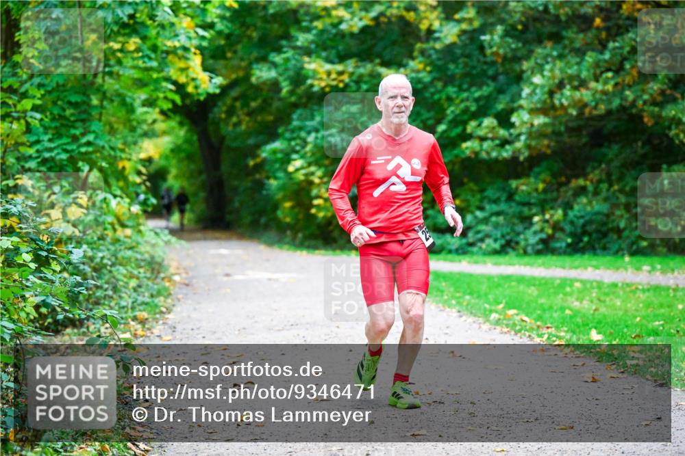 12.10.2025 - Bramfelder Halbmarathon 2025 Dr. Thomas Lammeyer http://msf.ph/oto/9346471 12.10.2025 10:20:09 Laufen  meine-sportfotos.de