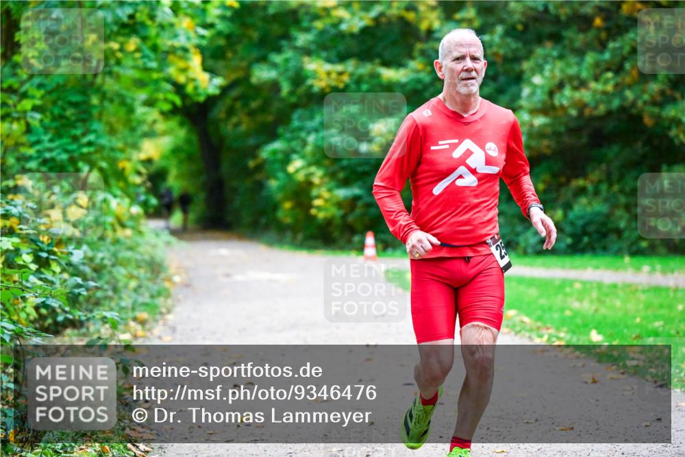 12.10.2025 - Bramfelder Halbmarathon 2025 Dr. Thomas Lammeyer http://msf.ph/oto/9346476 12.10.2025 10:20:10 Laufen  meine-sportfotos.de