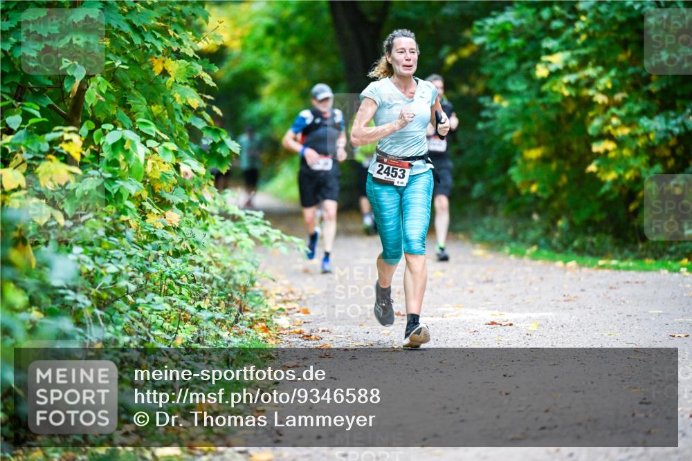 12.10.2025 - Bramfelder Halbmarathon 2025 Dr. Thomas Lammeyer http://msf.ph/oto/9346588 12.10.2025 10:20:49 Laufen 2453, 58 meine-sportfotos.de