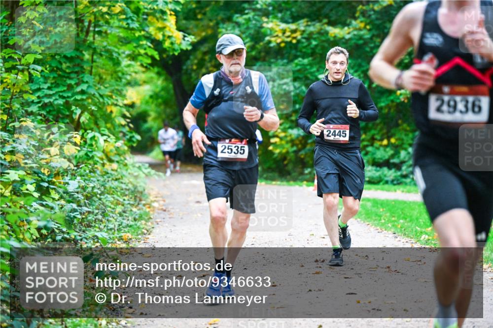 12.10.2025 - Bramfelder Halbmarathon 2025 Dr. Thomas Lammeyer http://msf.ph/oto/9346633 12.10.2025 10:20:58 Laufen 2535, 2445, 2936 meine-sportfotos.de