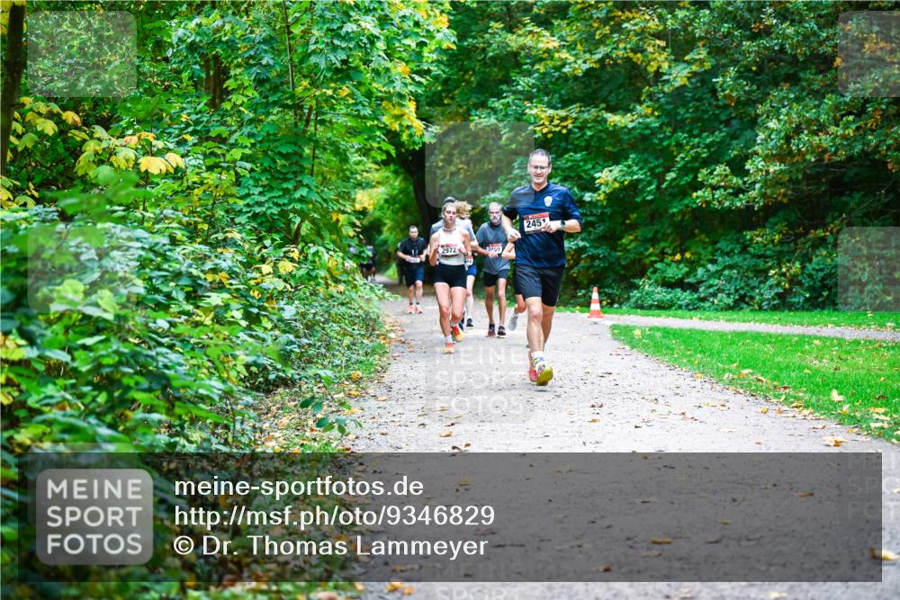 12.10.2025 - Bramfelder Halbmarathon 2025 Dr. Thomas Lammeyer http://msf.ph/oto/9346829 12.10.2025 10:21:41 Laufen 2972, 2459, 245 meine-sportfotos.de