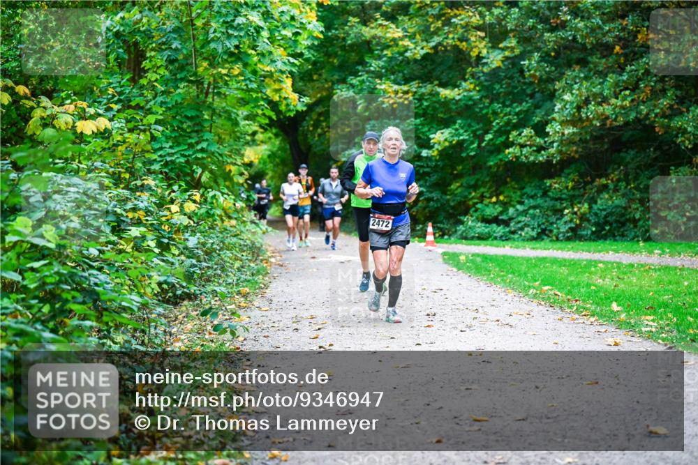 12.10.2025 - Bramfelder Halbmarathon 2025 Dr. Thomas Lammeyer http://msf.ph/oto/9346947 12.10.2025 10:22:04 Laufen 2472 meine-sportfotos.de