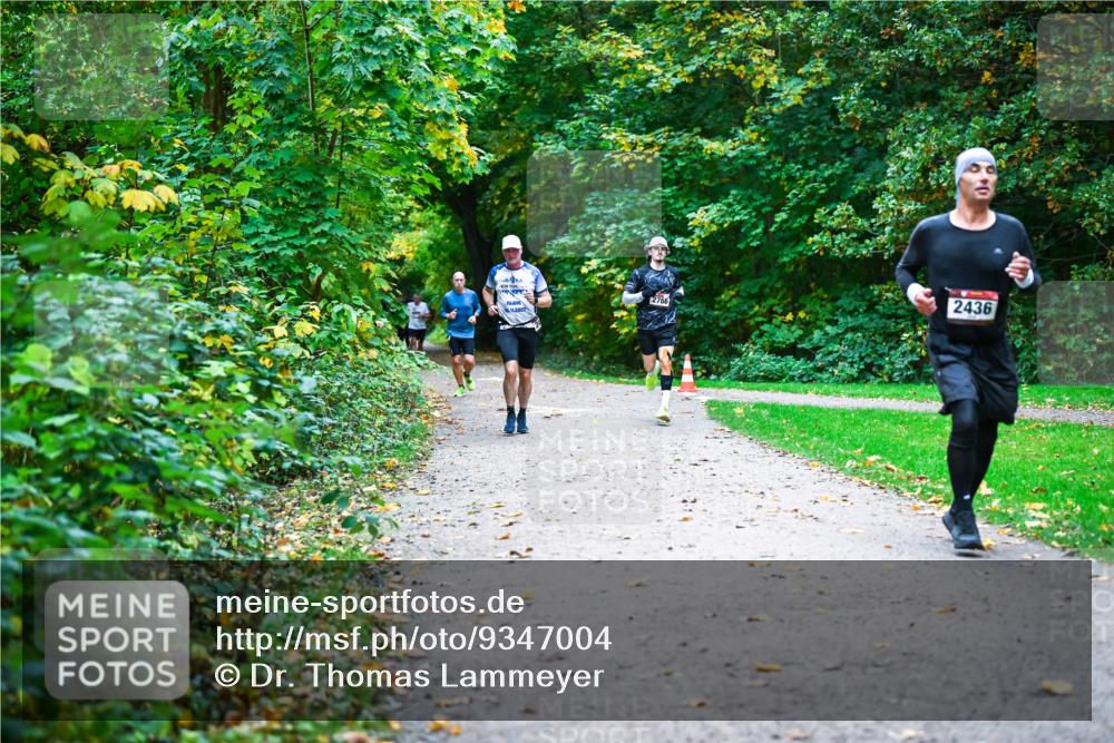 12.10.2025 - Bramfelder Halbmarathon 2025 Dr. Thomas Lammeyer http://msf.ph/oto/9347004 12.10.2025 10:22:16 Laufen 11, 2022, 2436 meine-sportfotos.de