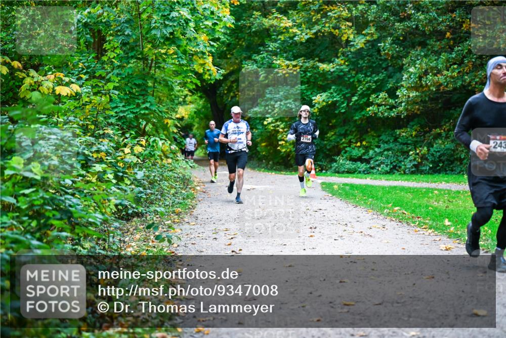 12.10.2025 - Bramfelder Halbmarathon 2025 Dr. Thomas Lammeyer http://msf.ph/oto/9347008 12.10.2025 10:22:16 Laufen 2023, 2766, 243 meine-sportfotos.de