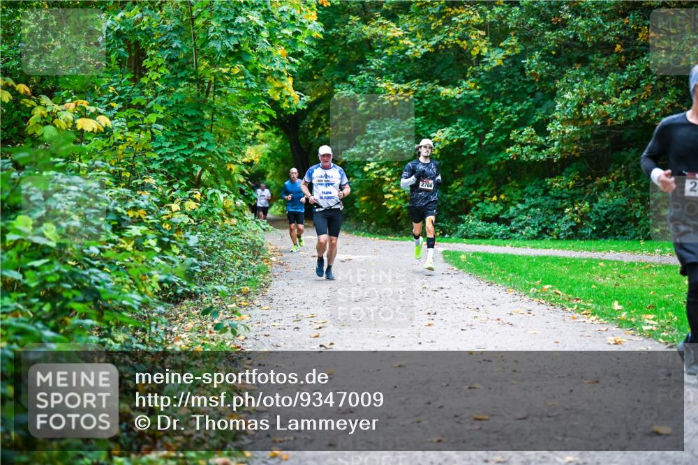 12.10.2025 - Bramfelder Halbmarathon 2025 Dr. Thomas Lammeyer http://msf.ph/oto/9347009 12.10.2025 10:22:16 Laufen 05, 11, 2023, 2 meine-sportfotos.de