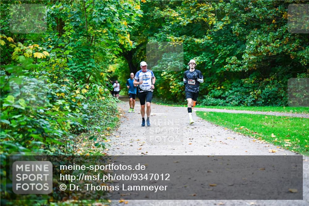 12.10.2025 - Bramfelder Halbmarathon 2025 Dr. Thomas Lammeyer http://msf.ph/oto/9347012 12.10.2025 10:22:17 Laufen 05, 11, 2023, 2766 meine-sportfotos.de