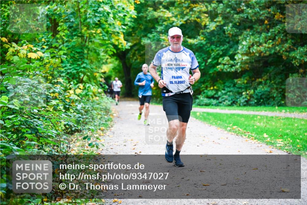 12.10.2025 - Bramfelder Halbmarathon 2025 Dr. Thomas Lammeyer http://msf.ph/oto/9347027 12.10.2025 10:22:20 Laufen 05, 11, 2023 meine-sportfotos.de