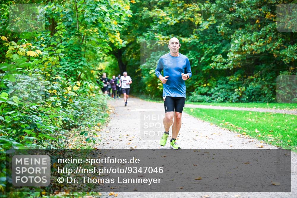 12.10.2025 - Bramfelder Halbmarathon 2025 Dr. Thomas Lammeyer http://msf.ph/oto/9347046 12.10.2025 10:22:23 Laufen  meine-sportfotos.de
