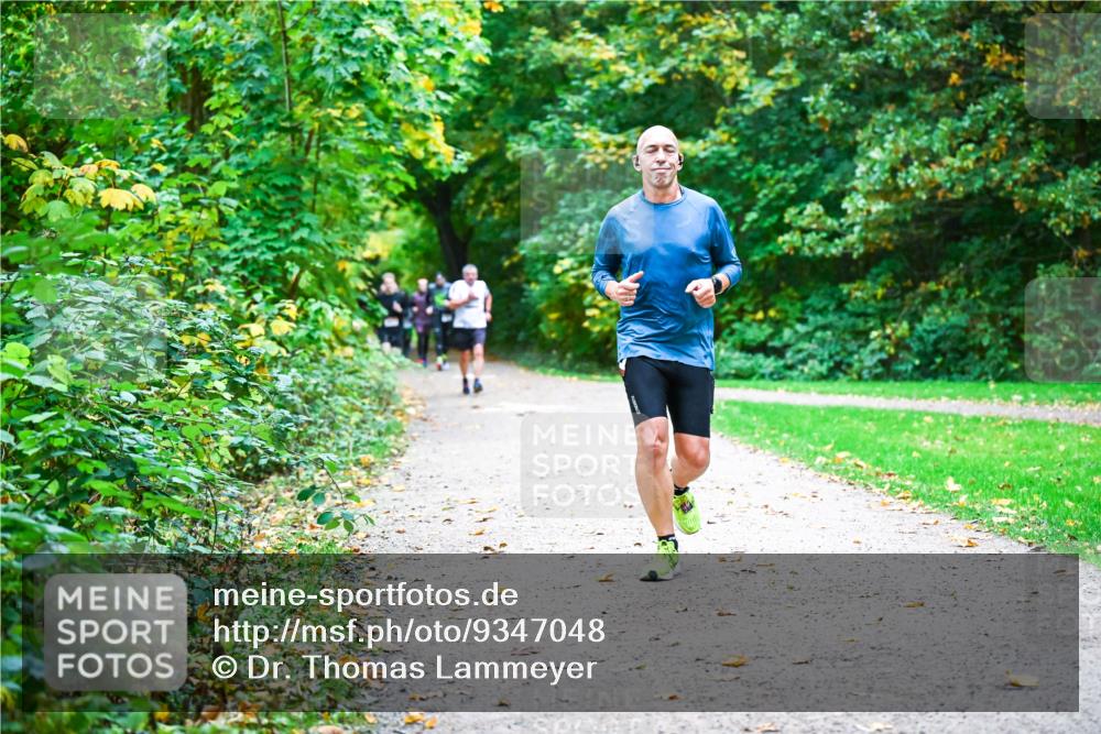 12.10.2025 - Bramfelder Halbmarathon 2025 Dr. Thomas Lammeyer http://msf.ph/oto/9347048 12.10.2025 10:22:23 Laufen  meine-sportfotos.de
