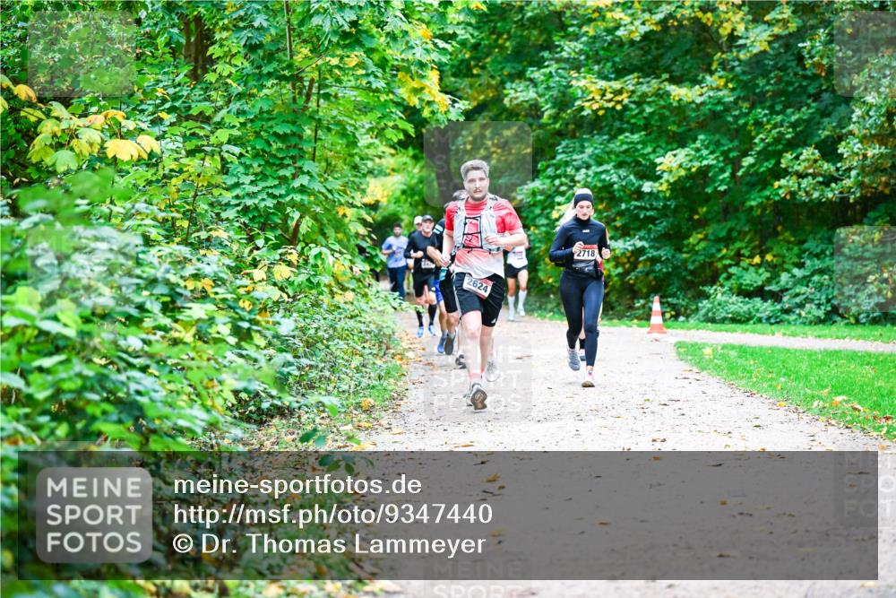 12.10.2025 - Bramfelder Halbmarathon 2025 Dr. Thomas Lammeyer http://msf.ph/oto/9347440 12.10.2025 10:23:49 Laufen  meine-sportfotos.de
