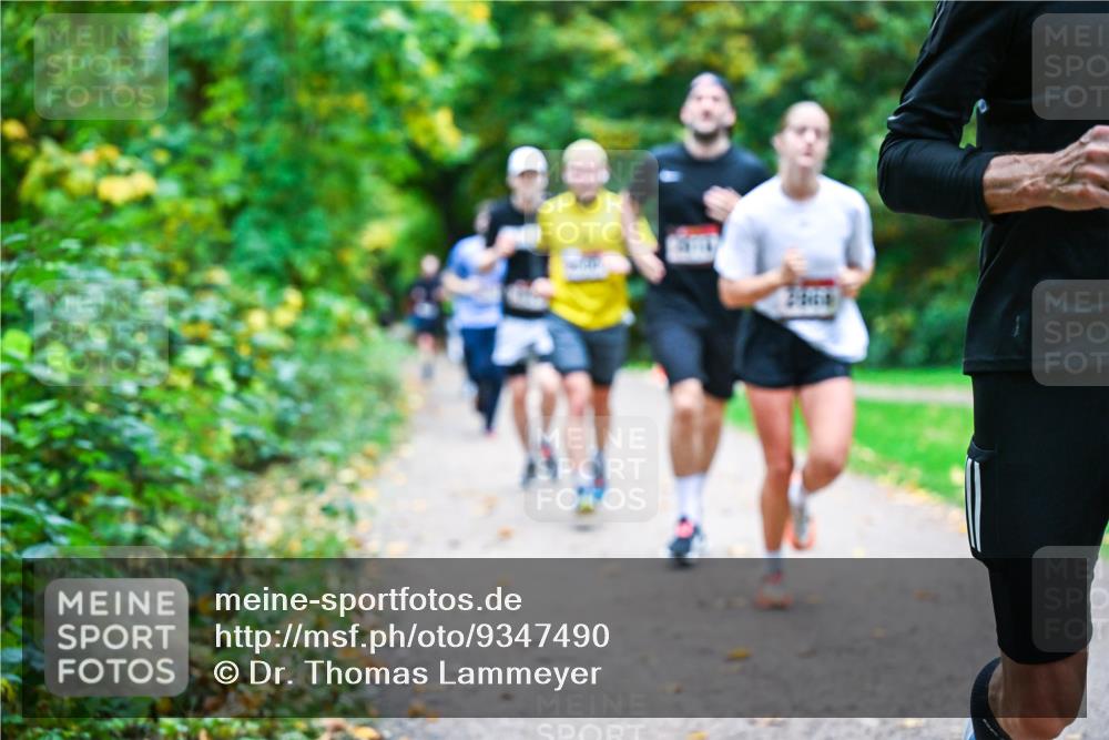 12.10.2025 - Bramfelder Halbmarathon 2025 Dr. Thomas Lammeyer http://msf.ph/oto/9347490 12.10.2025 10:23:59 Laufen  meine-sportfotos.de