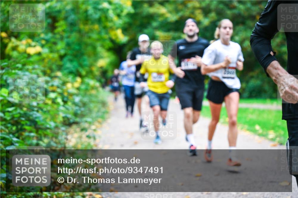 12.10.2025 - Bramfelder Halbmarathon 2025 Dr. Thomas Lammeyer http://msf.ph/oto/9347491 12.10.2025 10:24:00 Laufen  meine-sportfotos.de