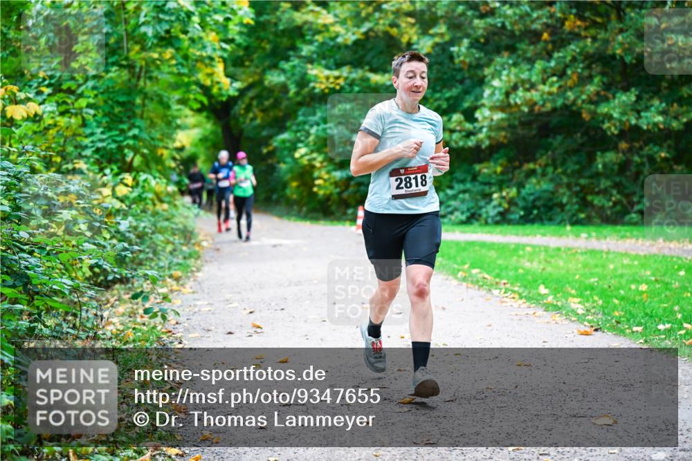 12.10.2025 - Bramfelder Halbmarathon 2025 Dr. Thomas Lammeyer http://msf.ph/oto/9347655 12.10.2025 10:24:33 Laufen 2818 meine-sportfotos.de