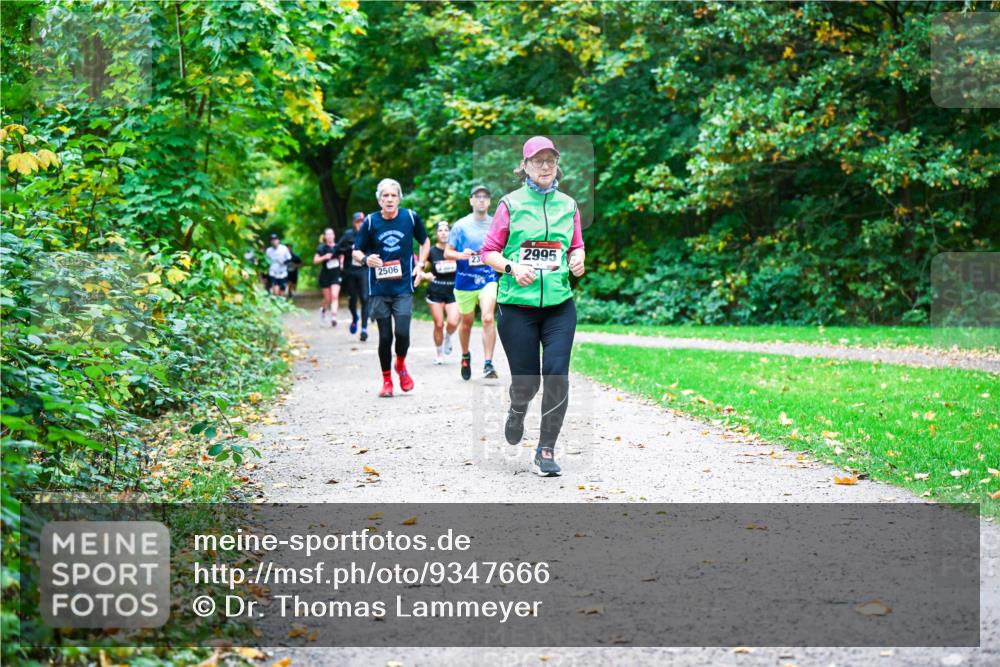 12.10.2025 - Bramfelder Halbmarathon 2025 Dr. Thomas Lammeyer http://msf.ph/oto/9347666 12.10.2025 10:24:38 Laufen 2506, 2995 meine-sportfotos.de