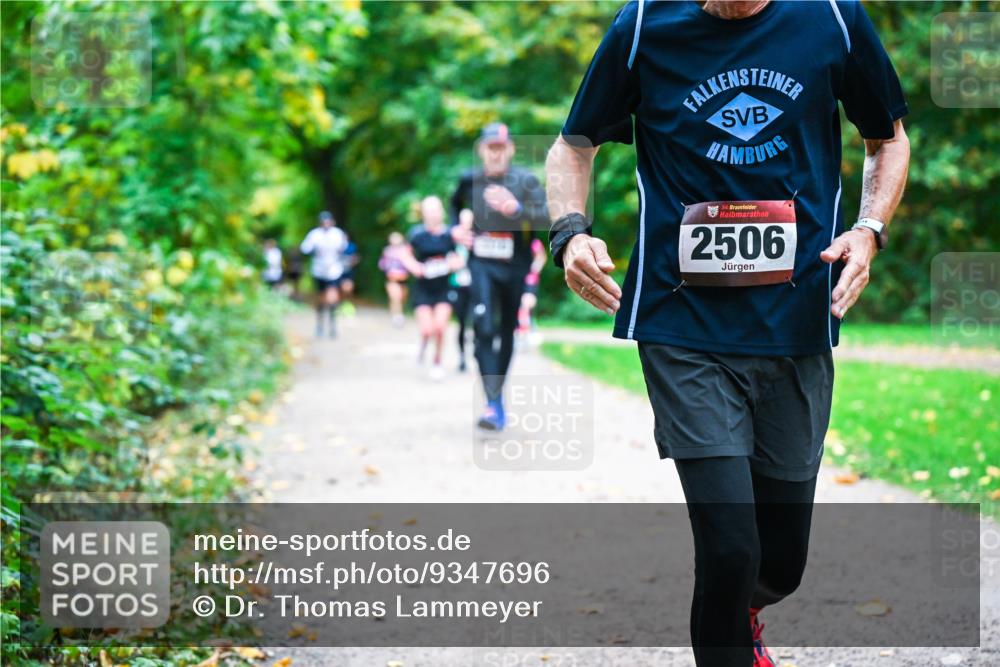 12.10.2025 - Bramfelder Halbmarathon 2025 Dr. Thomas Lammeyer http://msf.ph/oto/9347696 12.10.2025 10:24:43 Laufen 34, 2506 meine-sportfotos.de
