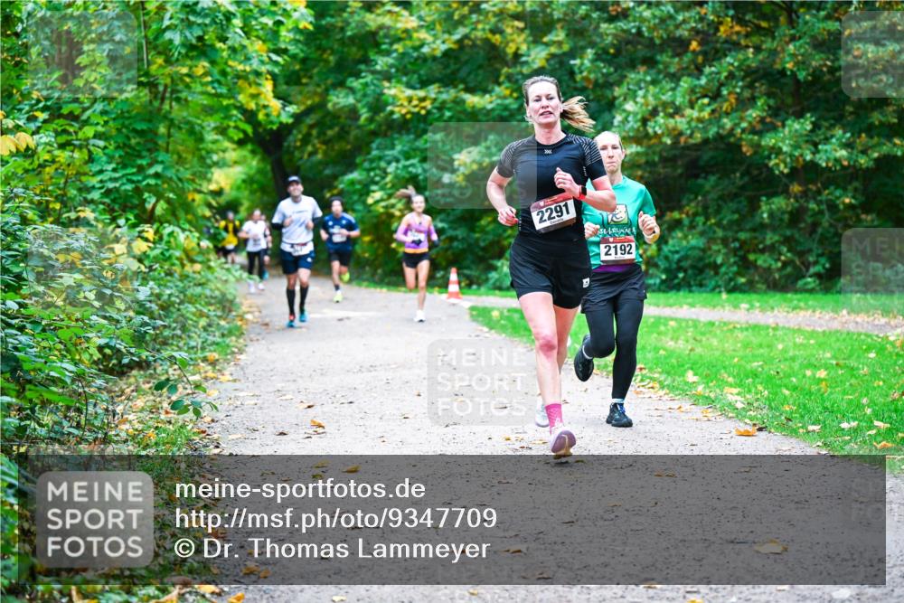 12.10.2025 - Bramfelder Halbmarathon 2025 Dr. Thomas Lammeyer http://msf.ph/oto/9347709 12.10.2025 10:24:46 Laufen 2291, 2192 meine-sportfotos.de
