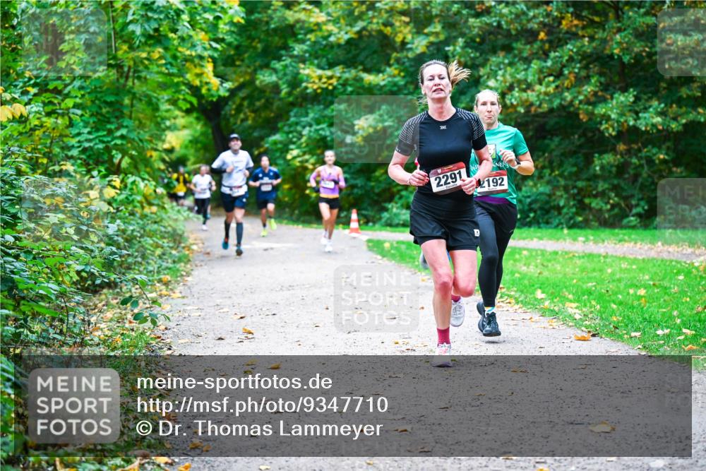 12.10.2025 - Bramfelder Halbmarathon 2025 Dr. Thomas Lammeyer http://msf.ph/oto/9347710 12.10.2025 10:24:46 Laufen 2291, 2192 meine-sportfotos.de