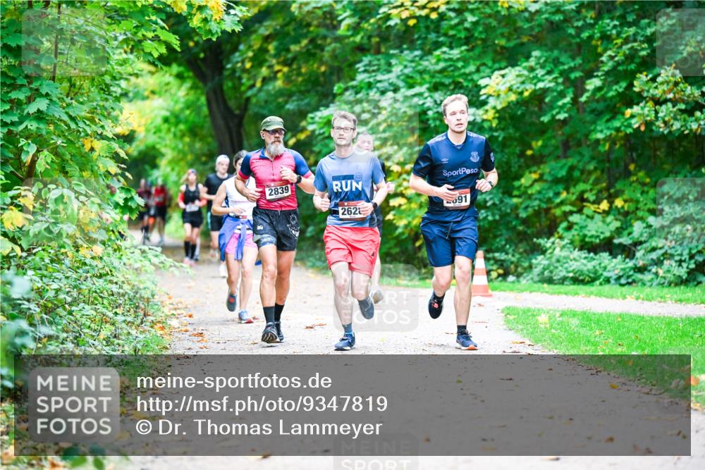 12.10.2025 - Bramfelder Halbmarathon 2025 Dr. Thomas Lammeyer http://msf.ph/oto/9347819 12.10.2025 10:25:09 Laufen 2839, 262, 091 meine-sportfotos.de