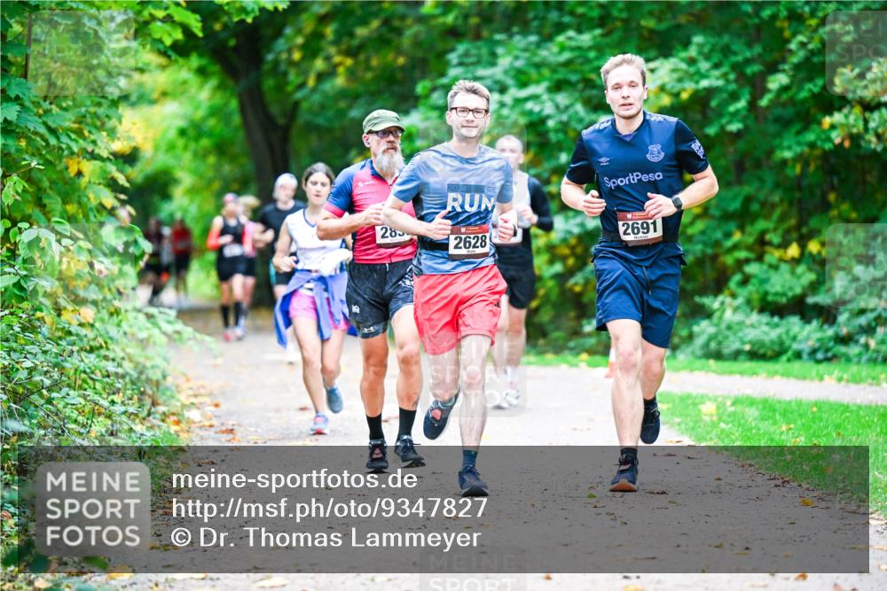 12.10.2025 - Bramfelder Halbmarathon 2025 Dr. Thomas Lammeyer http://msf.ph/oto/9347827 12.10.2025 10:25:10 Laufen 2024, 285, 2628, 2691 meine-sportfotos.de