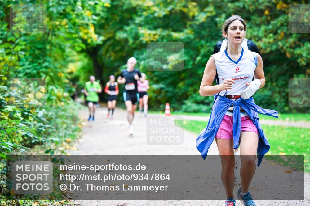 12.10.2025 - Bramfelder Halbmarathon 2025 Dr. Thomas Lammeyer http://msf.ph/oto/9347864 12.10.2025 10:25:15 Laufen 2 meine-sportfotos.de