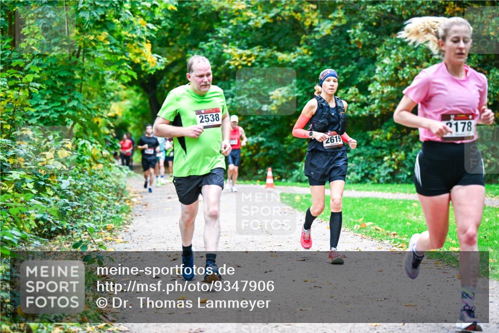 12.10.2025 - Bramfelder Halbmarathon 2025 Dr. Thomas Lammeyer http://msf.ph/oto/9347906 12.10.2025 10:25:22 Laufen 2538, 2619, 2178 meine-sportfotos.de
