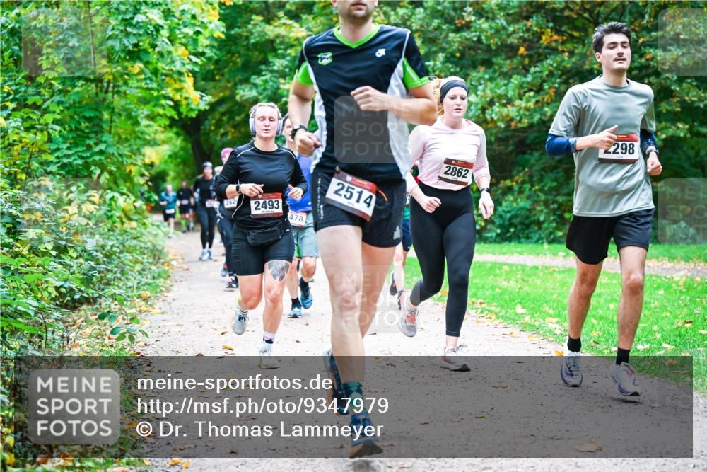 12.10.2025 - Bramfelder Halbmarathon 2025 Dr. Thomas Lammeyer http://msf.ph/oto/9347979 12.10.2025 10:25:38 Laufen 2493, 478, 2514, 2862, 298 meine-sportfotos.de