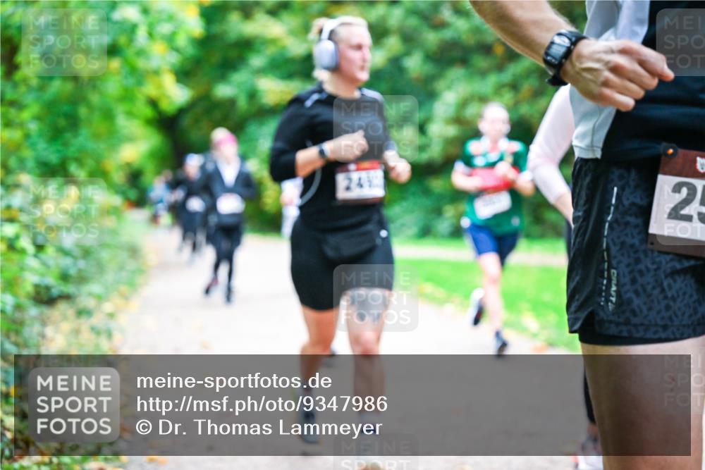 12.10.2025 - Bramfelder Halbmarathon 2025 Dr. Thomas Lammeyer http://msf.ph/oto/9347986 12.10.2025 10:25:40 Laufen 2499, 25 meine-sportfotos.de