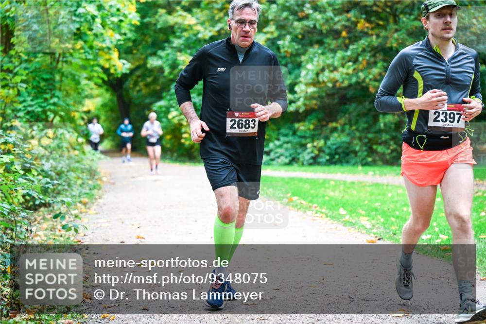 12.10.2025 - Bramfelder Halbmarathon 2025 Dr. Thomas Lammeyer http://msf.ph/oto/9348075 12.10.2025 10:25:54 Laufen 34, 2683, 2397 meine-sportfotos.de