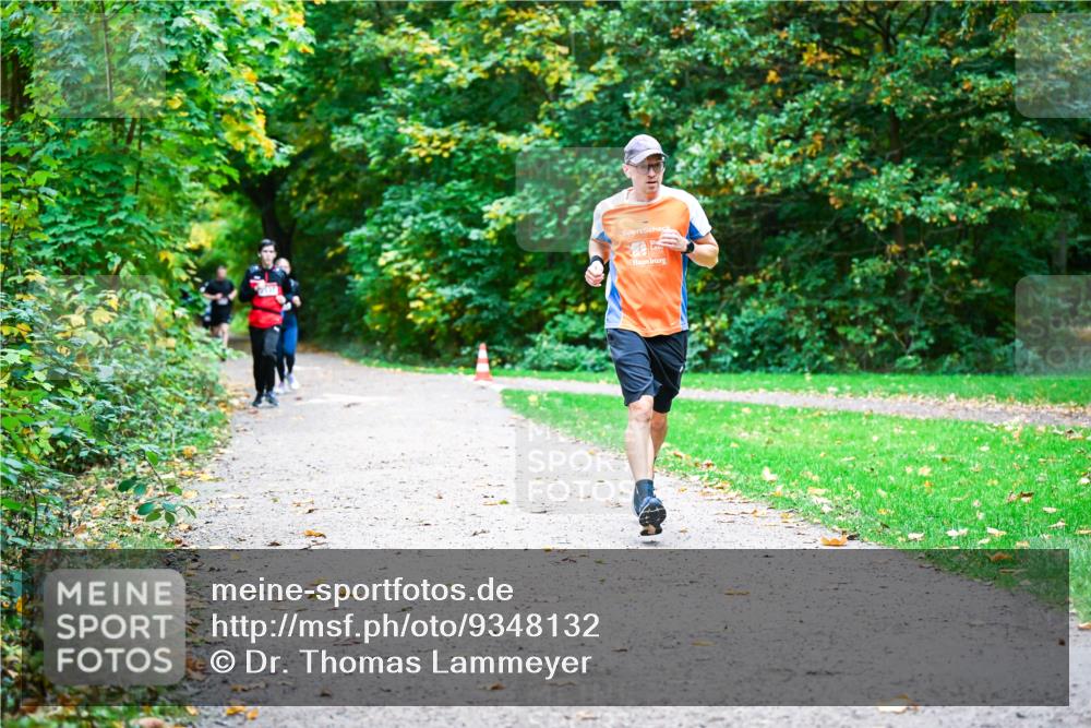 12.10.2025 - Bramfelder Halbmarathon 2025 Dr. Thomas Lammeyer http://msf.ph/oto/9348132 12.10.2025 10:26:09 Laufen  meine-sportfotos.de