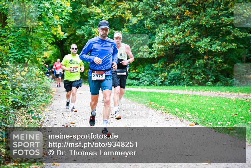 12.10.2025 - Bramfelder Halbmarathon 2025 Dr. Thomas Lammeyer http://msf.ph/oto/9348251 12.10.2025 10:26:36 Laufen 774, 2579, 850 meine-sportfotos.de